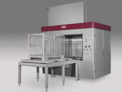 Clean-o-mat PF 150 mit
kundenspezifischer
Beladestation