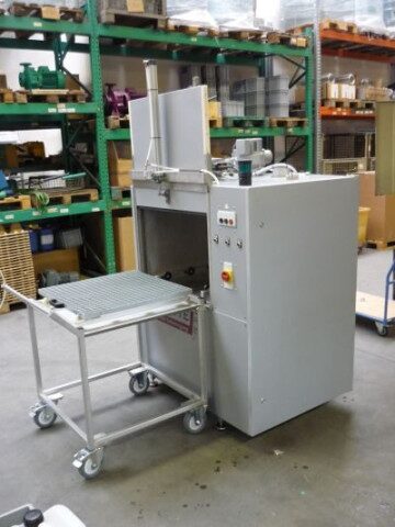 Detailaufnahme Clean-o-mat FR Reinigungsanlage mit Plattform