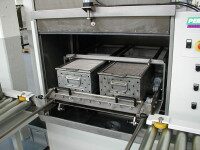 FR 90 front loader with shepherd boxes inserted in the drum unit